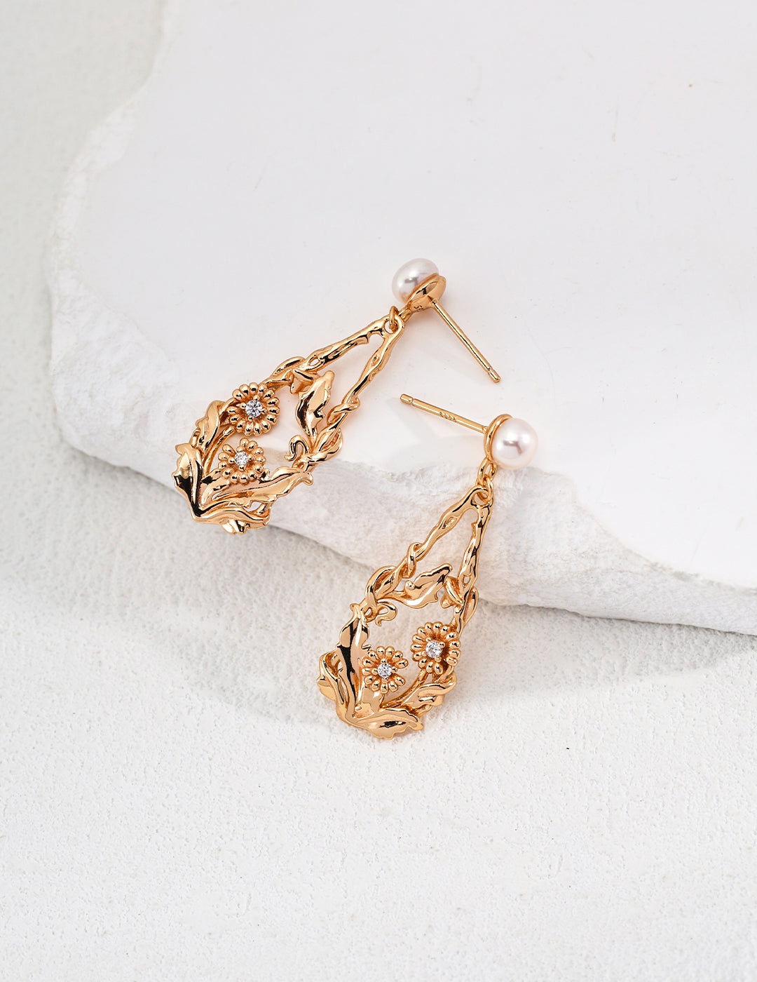 S925 Gold or Silver Vintage Freshwater Pearl Earrings